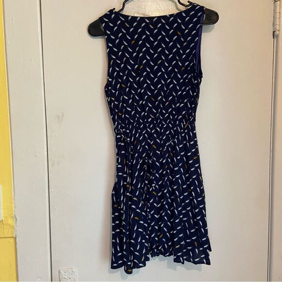 Paper Plane London Navy Feather Print Sleeveless Dress Women’s Small - Picture 9 of 9